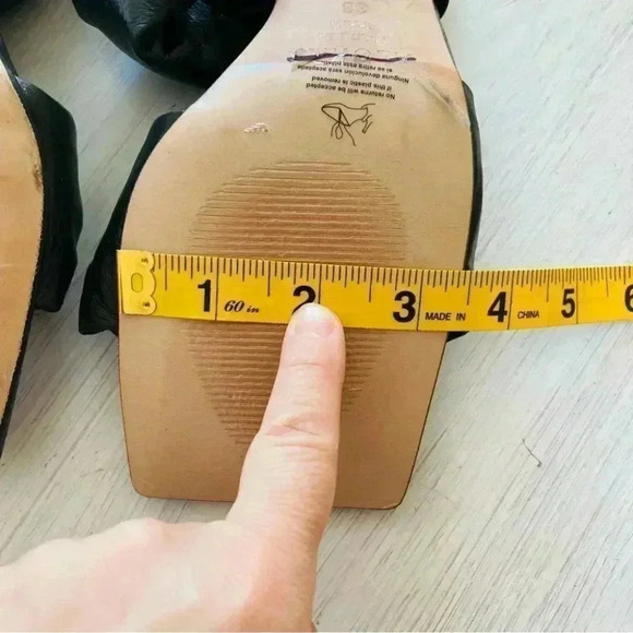 Free People Alohas Twist Strap Mule Sandals Black Size 38 NWOT $190 - Picture 8 of 16